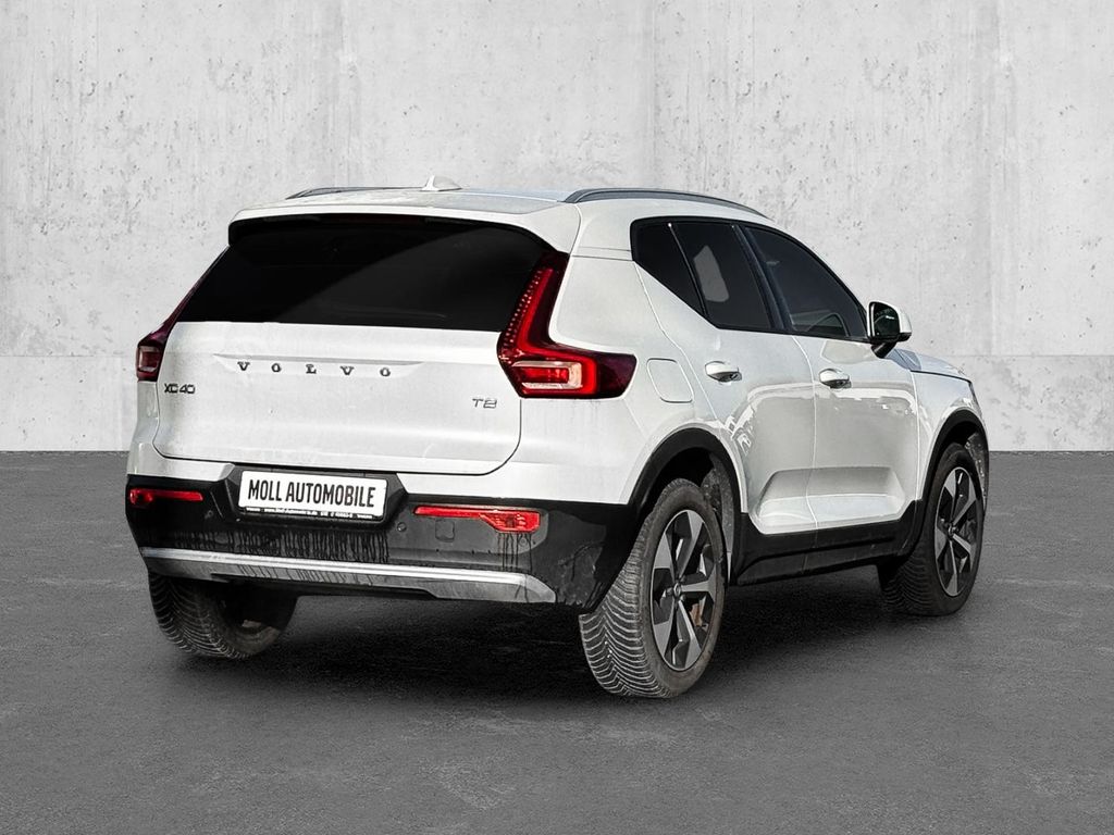 Volvo XC40 2023