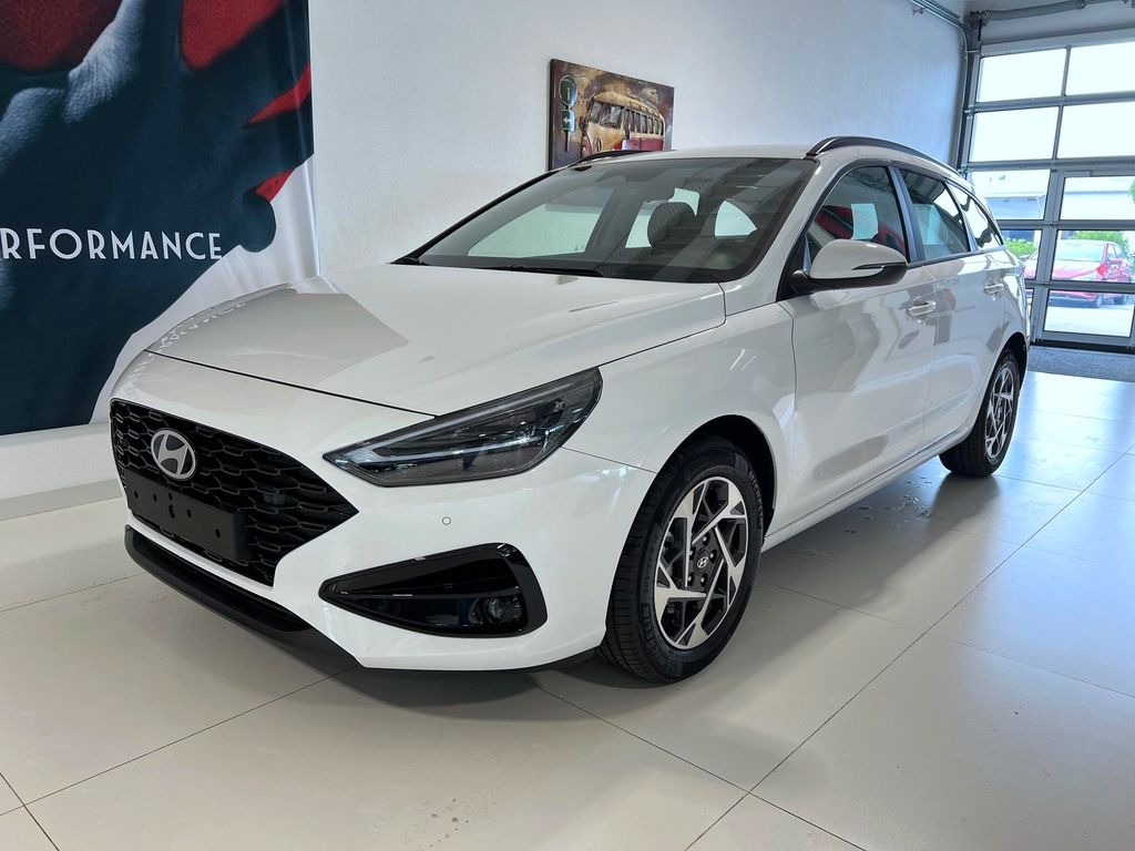 Hyundai i30 2025