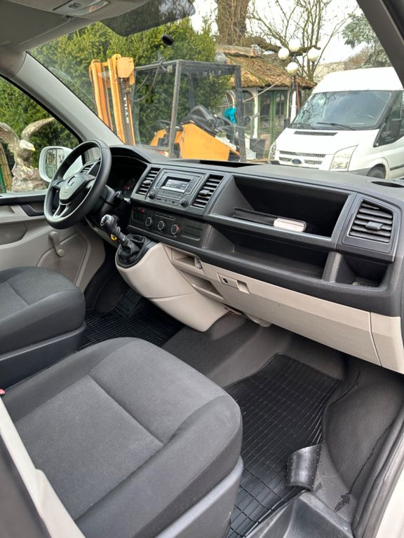 Volkswagen T6 Transporter 2016