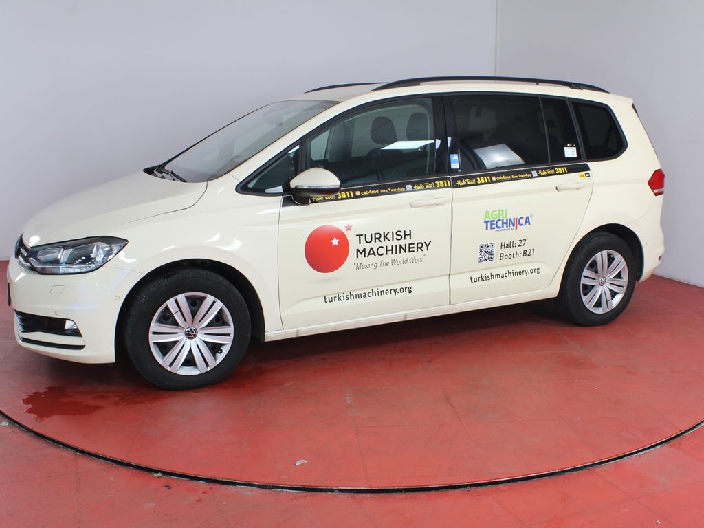 Volkswagen Touran 2024