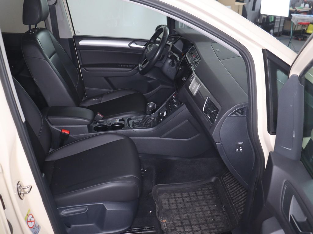 Volkswagen Touran 2024