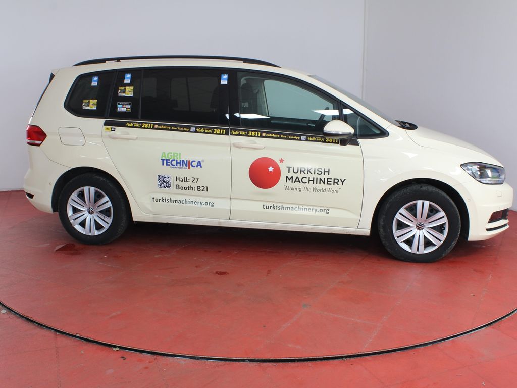 Volkswagen Touran 2024