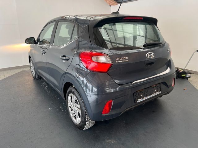 Hyundai i10 2022