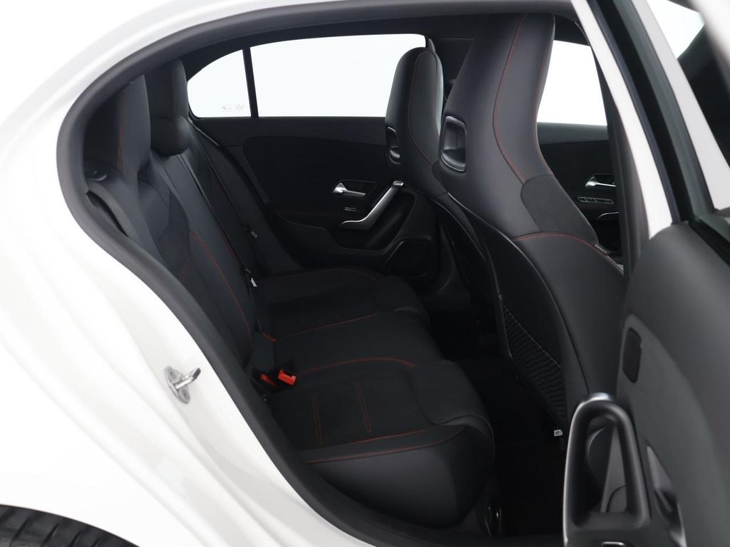Mercedes-Benz A 250 2022