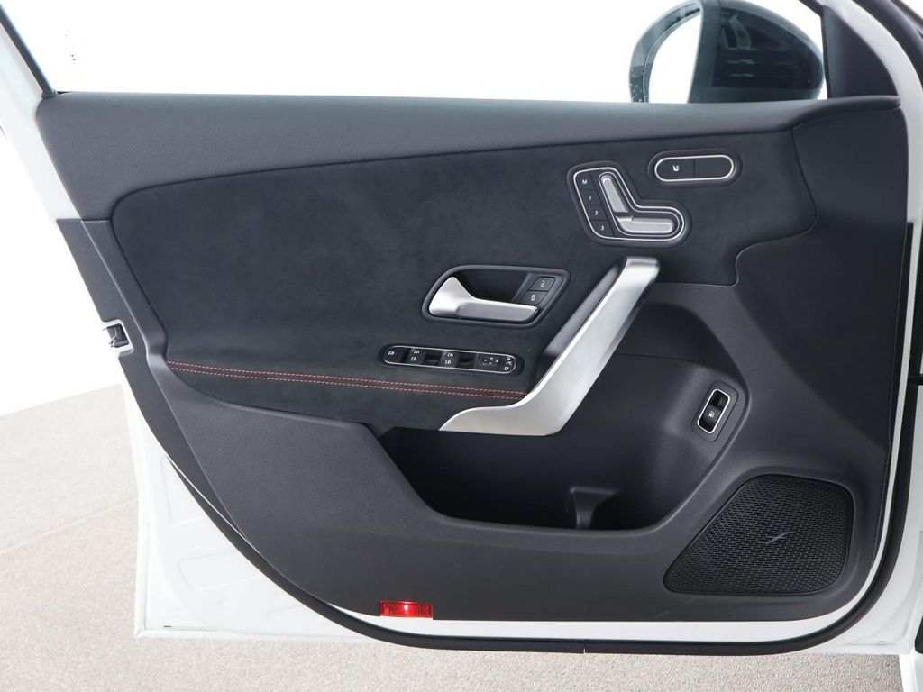 Mercedes-Benz A 250 2022