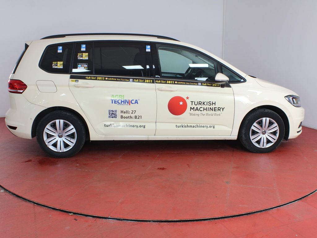 Volkswagen Touran 2024