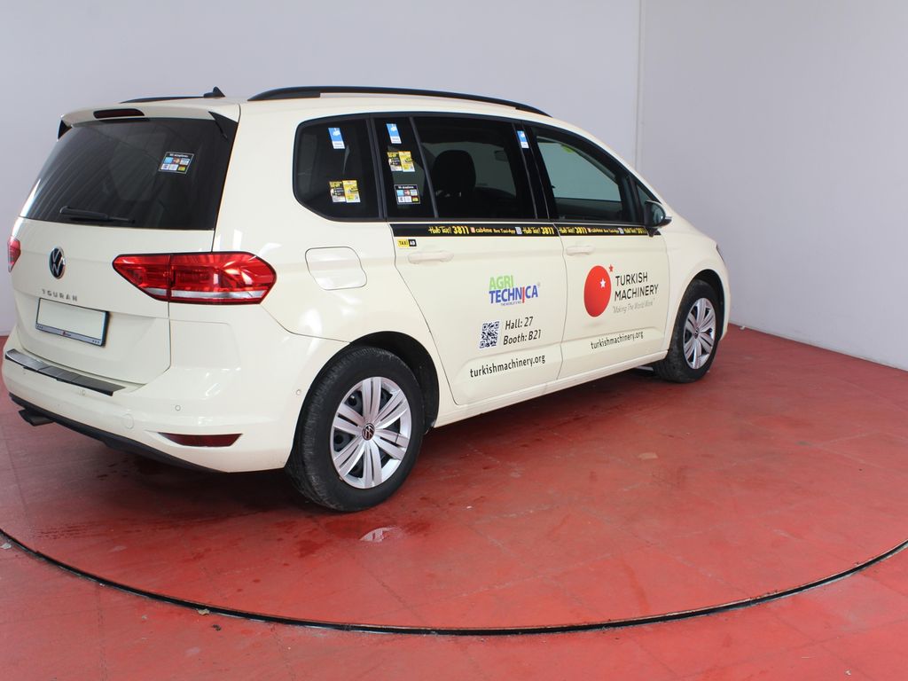 Volkswagen Touran 2024
