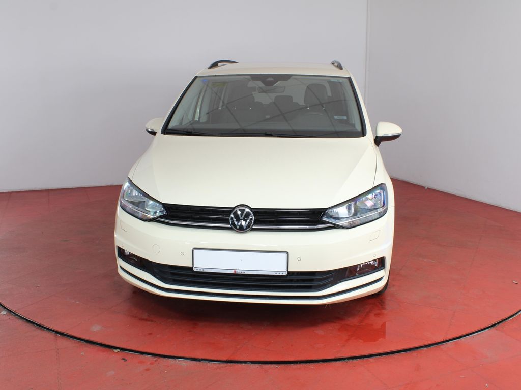 Volkswagen Touran 2024