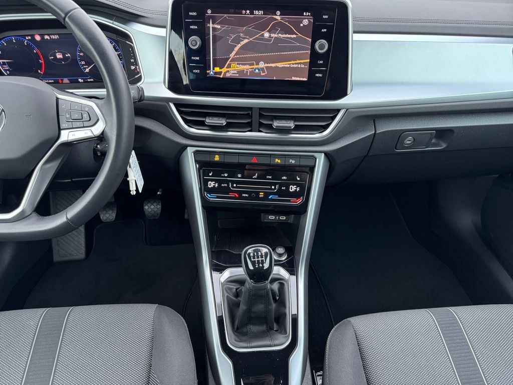 Volkswagen T-Roc 2024