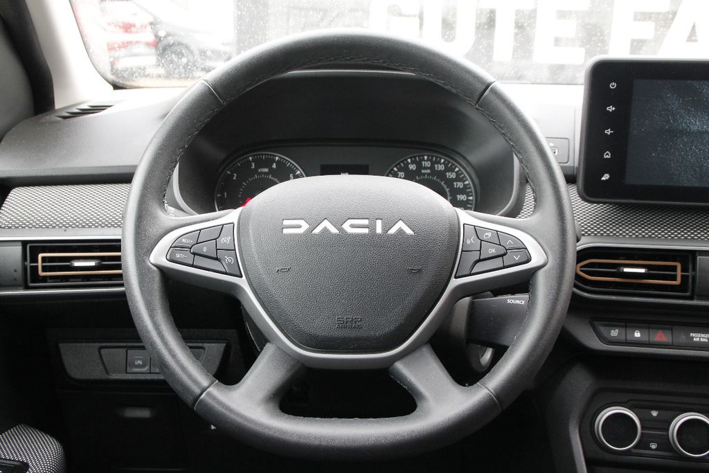 Dacia Sandero 2023