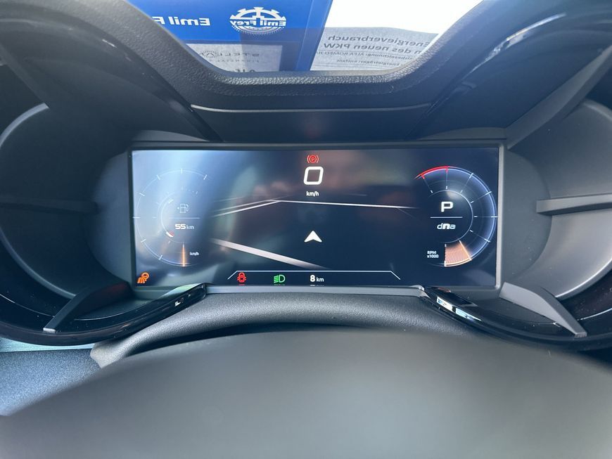 Alfa Romeo Junior 2025