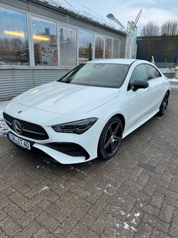 Mercedes-Benz CLA 180 2025