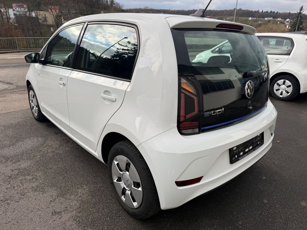 Volkswagen up! 2020