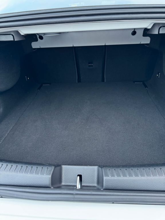 Mercedes-Benz CLA 180 2025