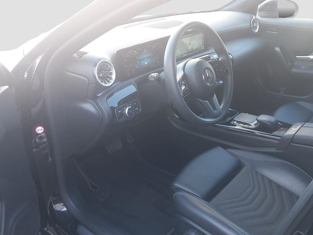 Mercedes-Benz A 250 2021