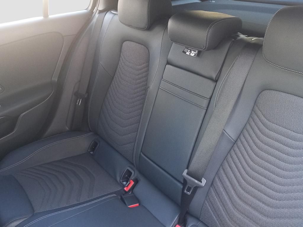 Mercedes-Benz A 250 2021