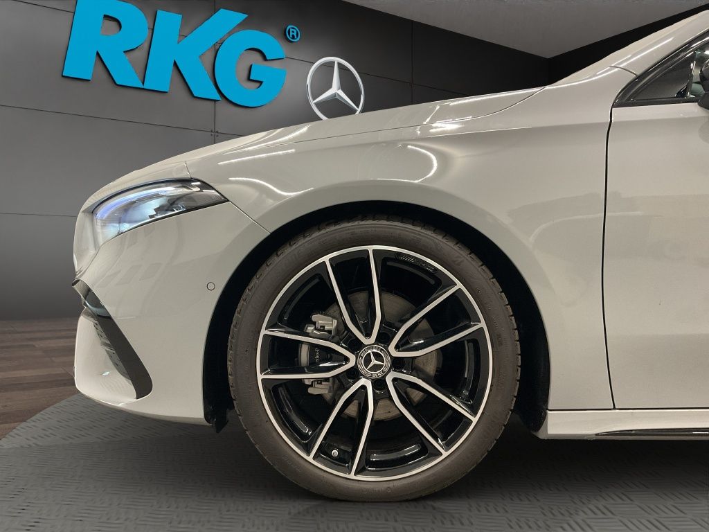 Mercedes-Benz A 200 2025