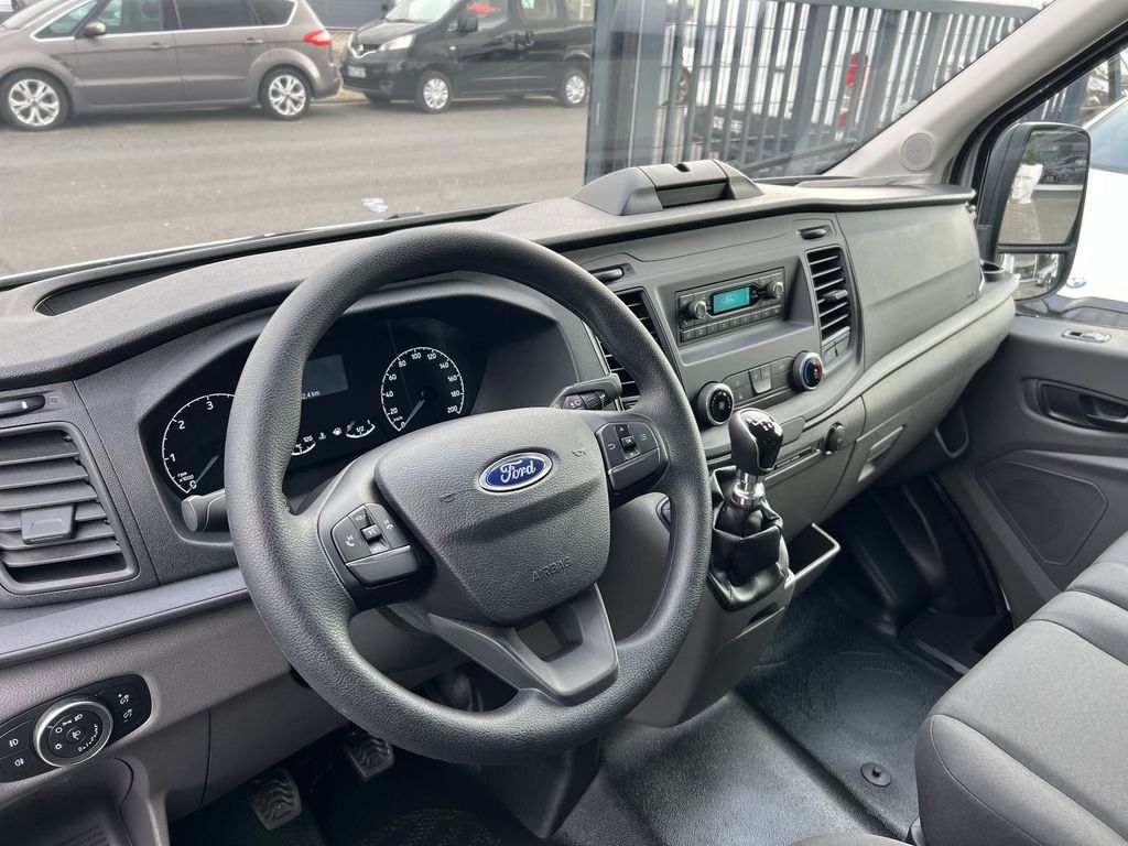 Ford Transit 2025