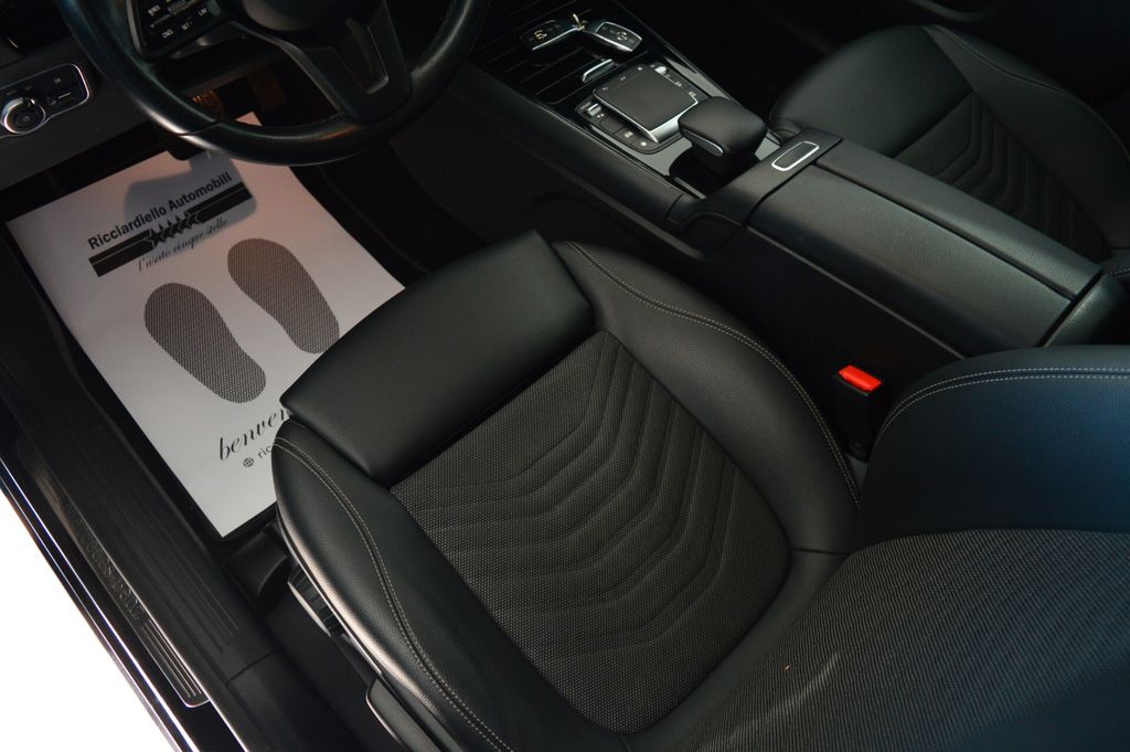 Mercedes-Benz GLA 200 2022