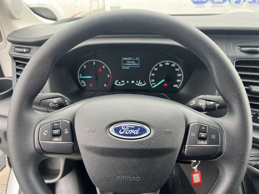 Ford Transit 2025