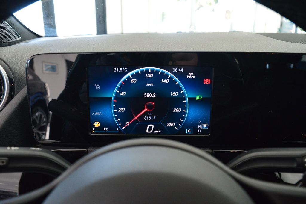 Mercedes-Benz GLA 200 2022