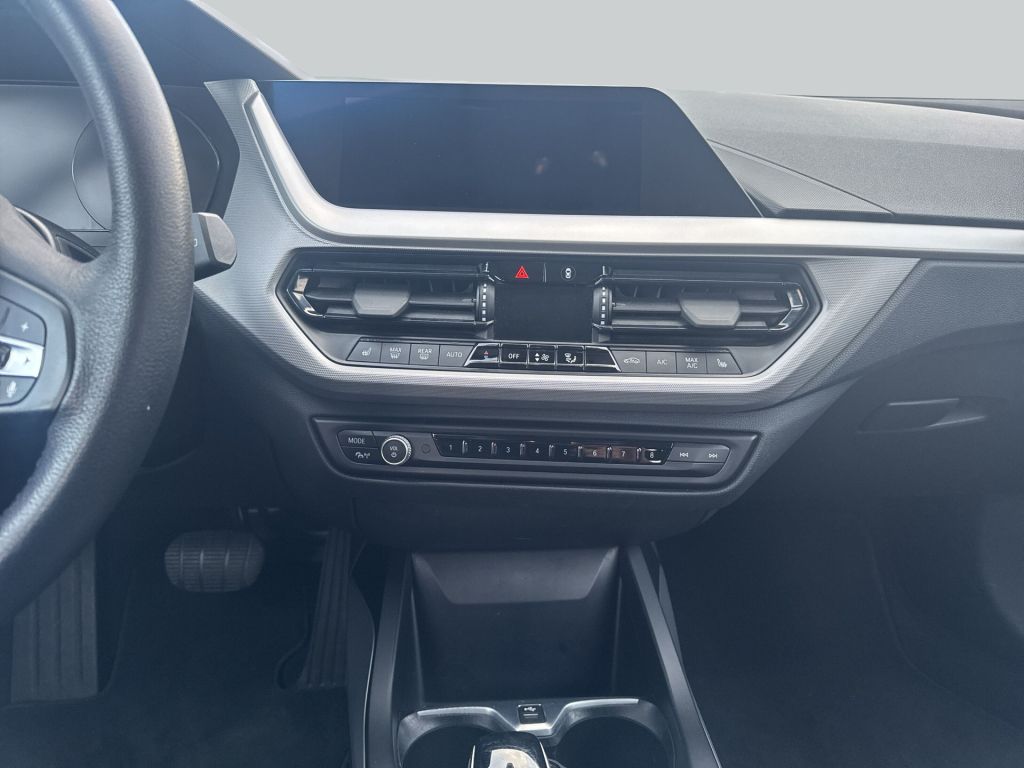 BMW 116 2022
