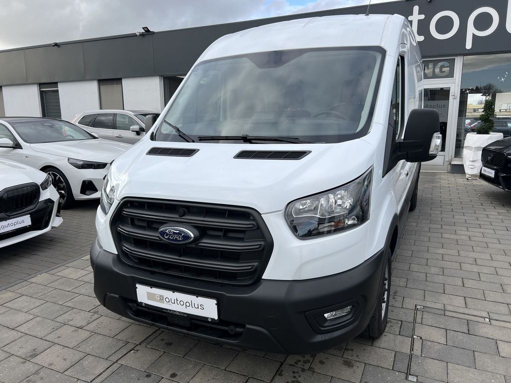 Ford Transit 2025
