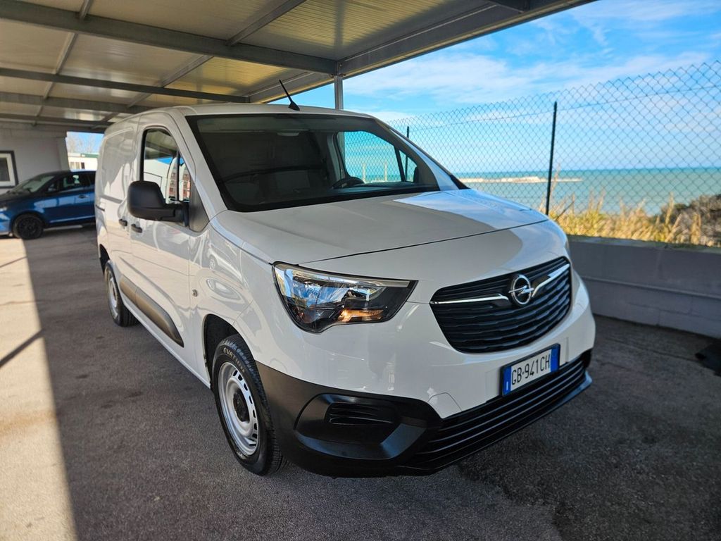 Opel Combo 2020