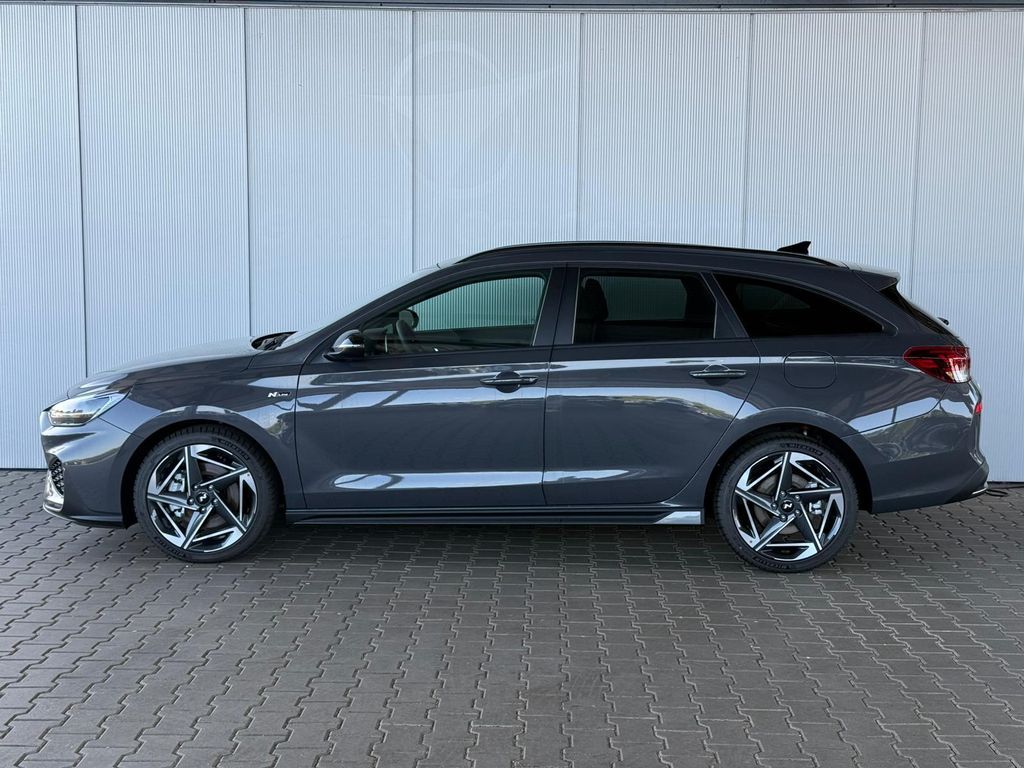 Hyundai i30 2025