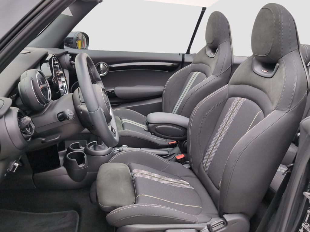 MINI Cooper Cabrio 2022