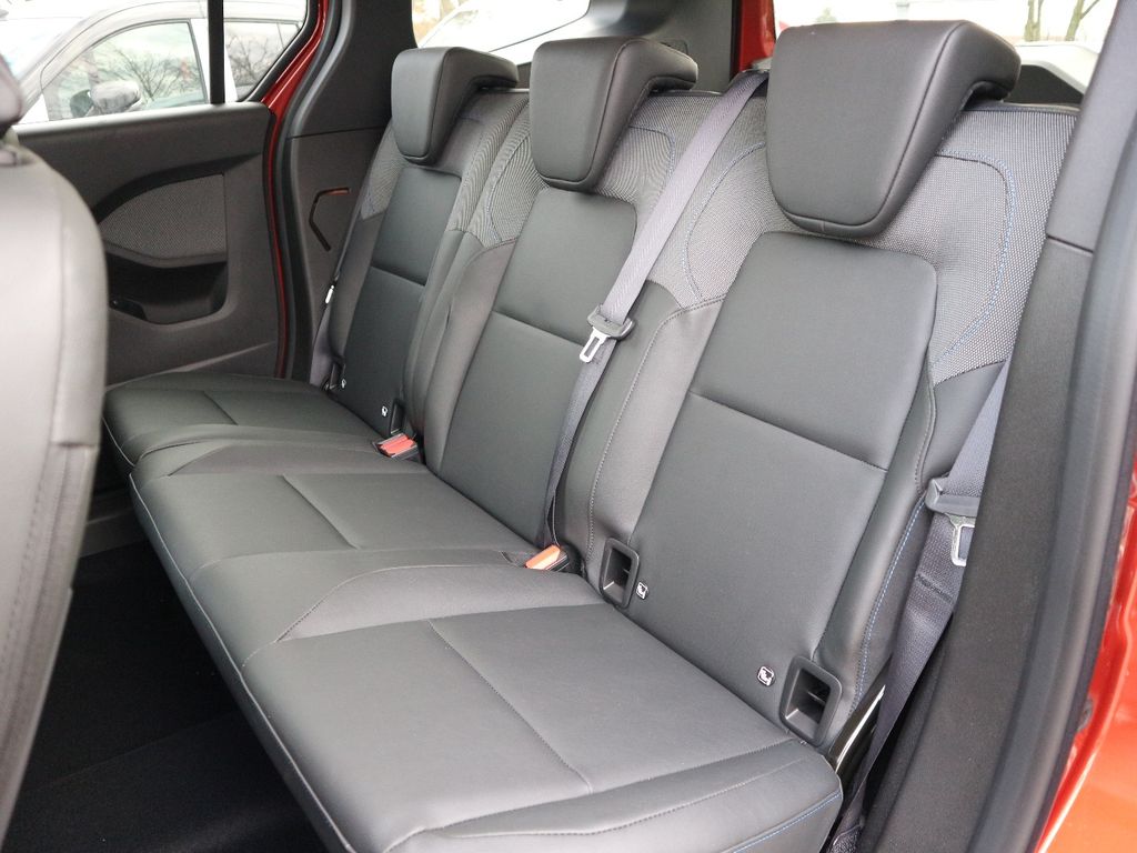 Nissan Townstar 2025