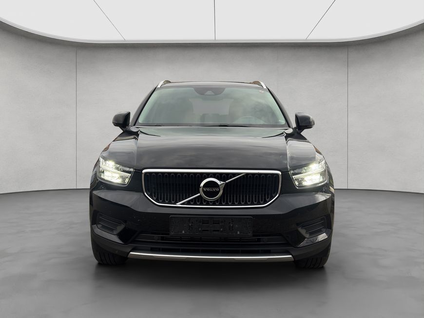 Volvo XC40 2021