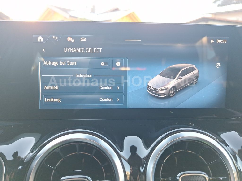 Mercedes-Benz B 200 2024