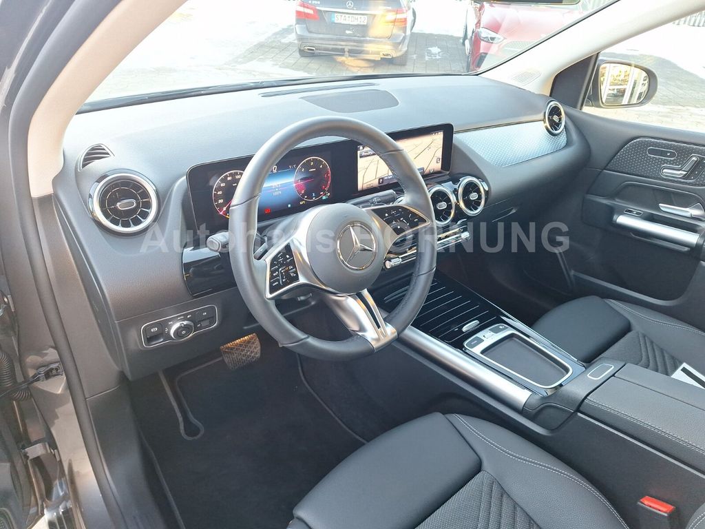 Mercedes-Benz B 200 2024