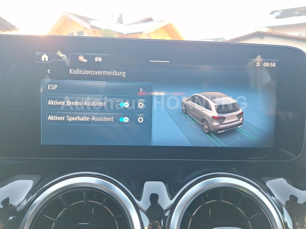 Mercedes-Benz B 200 2024