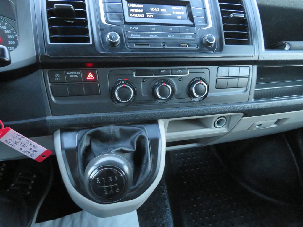 Volkswagen T6 Transporter 2017