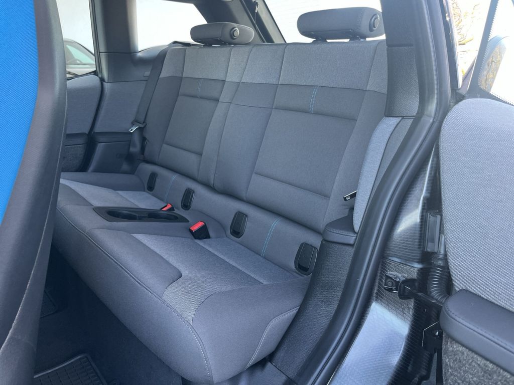 BMW i3 2021