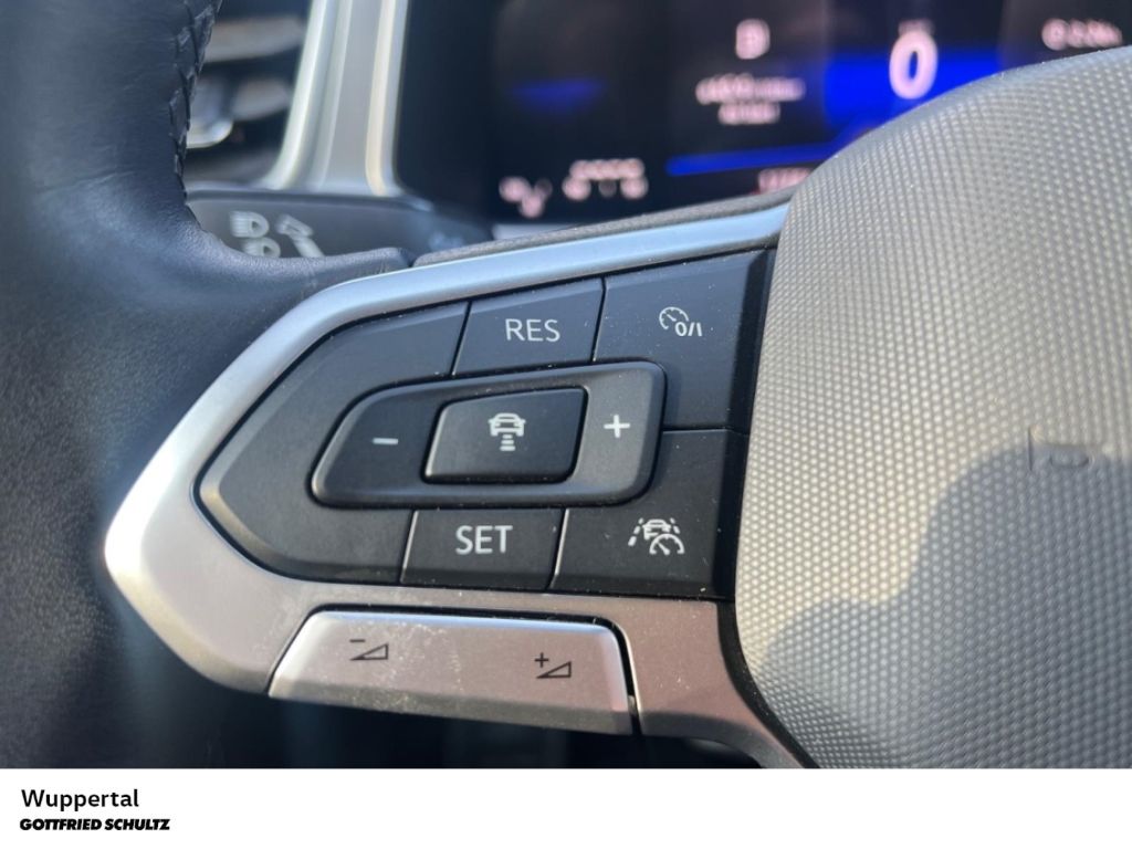 Volkswagen T-Roc 2024