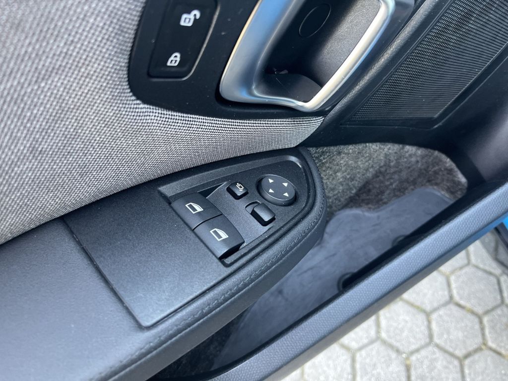 BMW i3 2021
