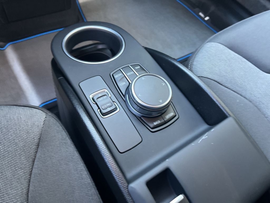 BMW i3 2021