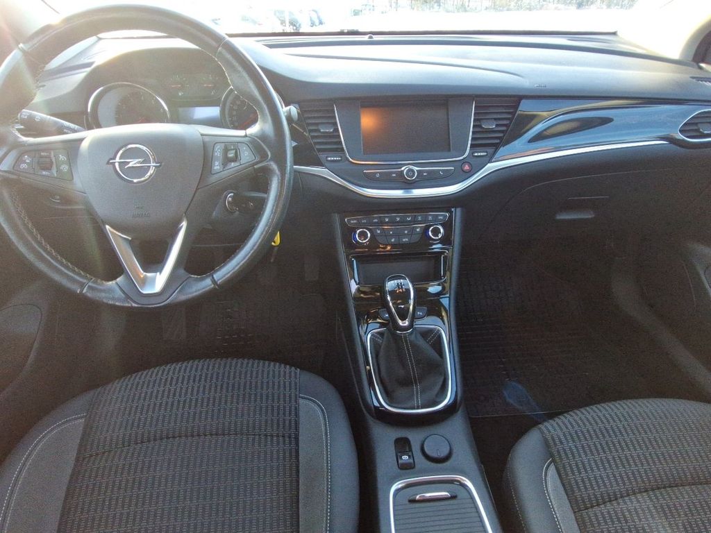 Opel Astra 2022