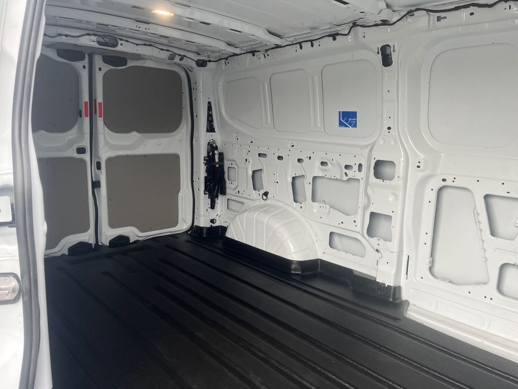 Ford Transit Custom 2024