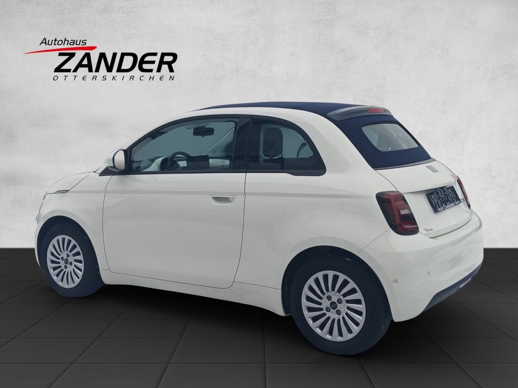 Fiat 500e 2023