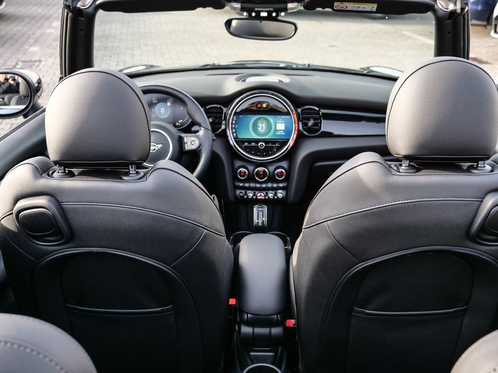 MINI Cooper Cabrio 2023