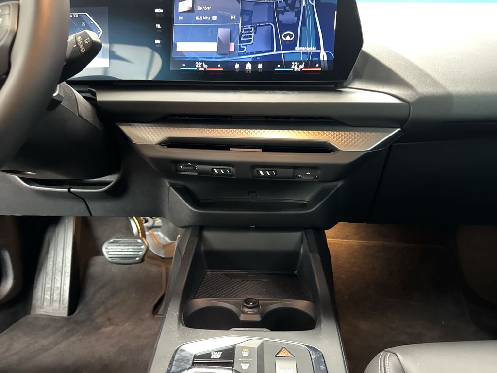 BMW 116 2025