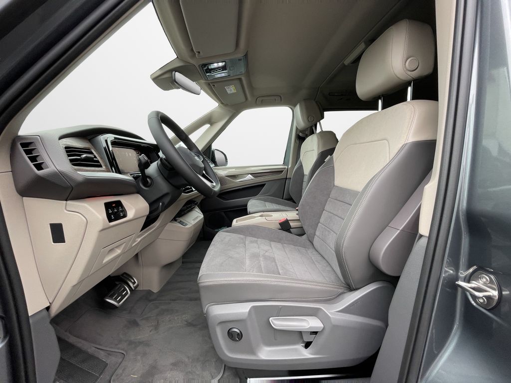 Volkswagen T7 Multivan 2025