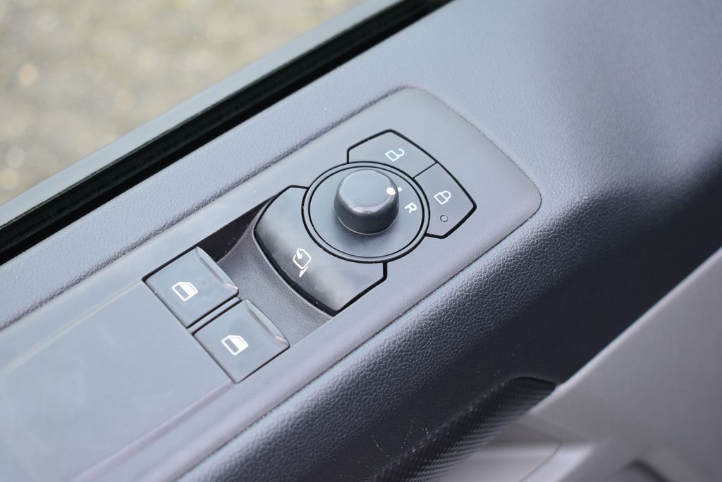 Ford Transit Custom 2024