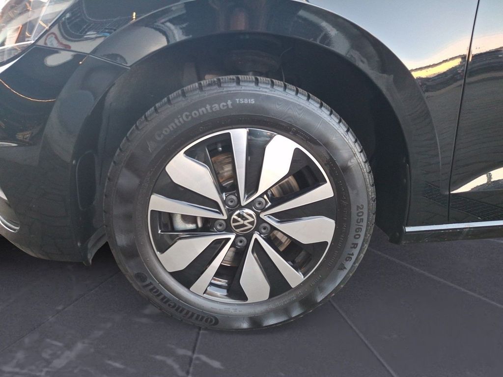 Volkswagen Touran 2025