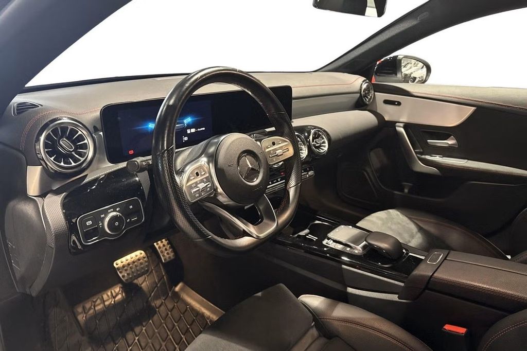 Mercedes-Benz CLA 250 2023