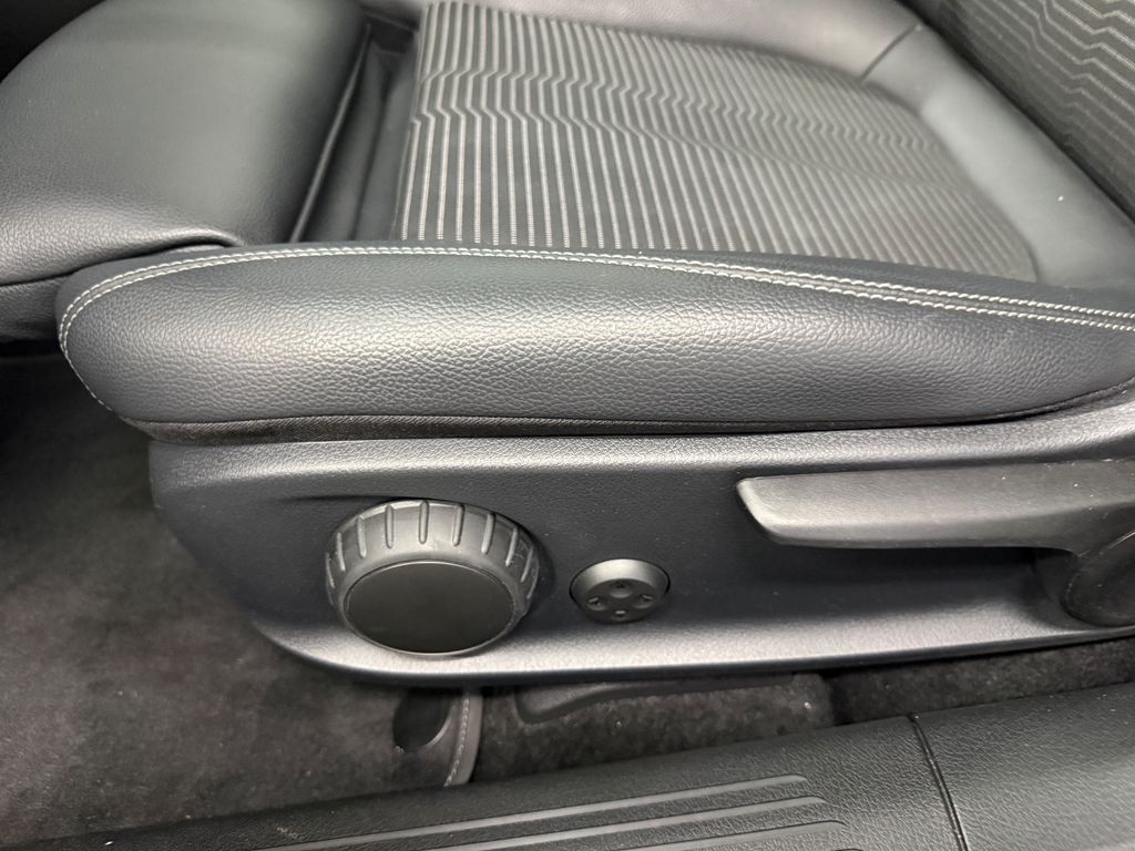 Mercedes-Benz A 200 2022